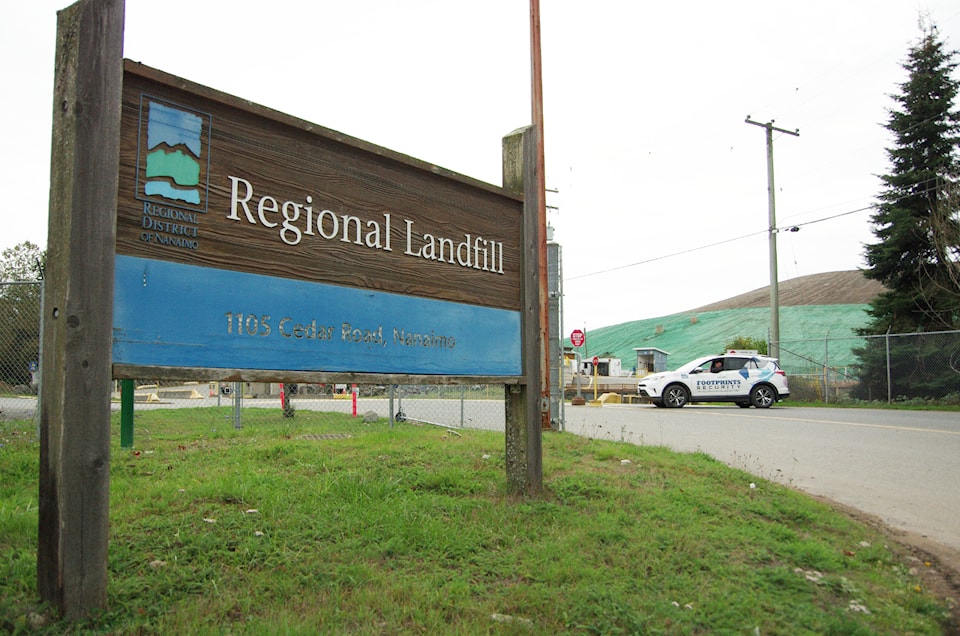 241004-nbu-cedar-landfill-sign-imgp9209