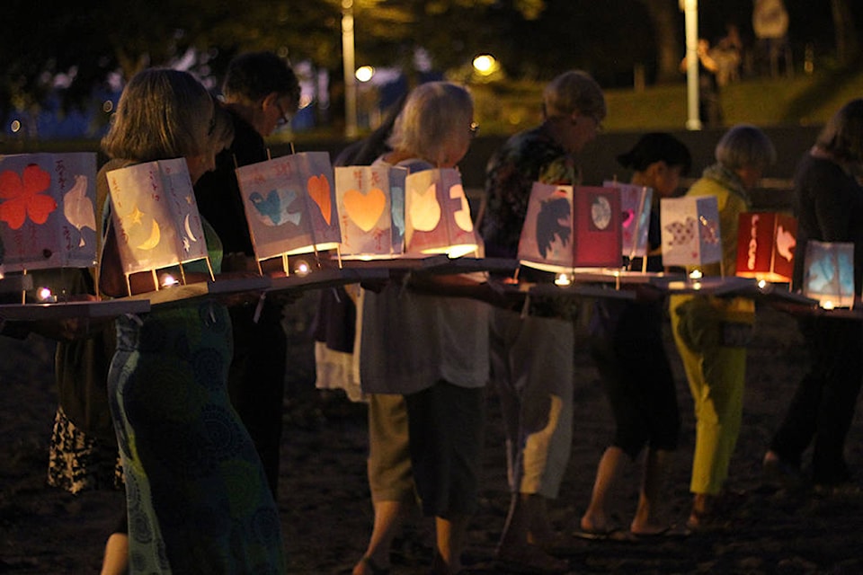 80th anniversary of bombing of Hiroshima being remembered at Nanaimo lantern ceremony