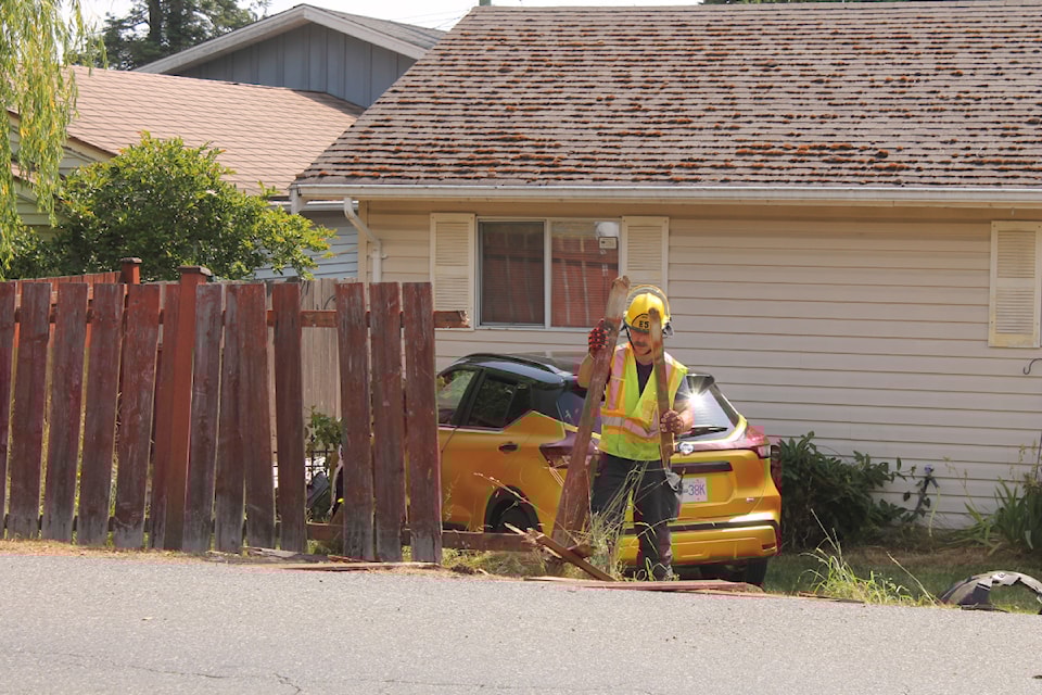car-accident-near-viu-25