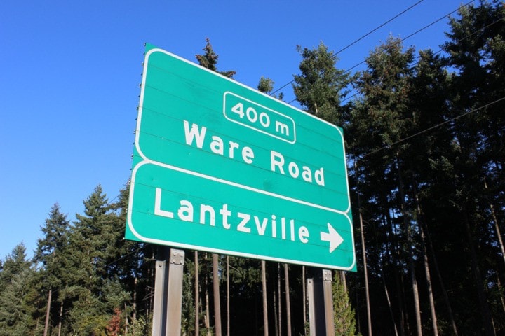 14033nanaimoLantzville_Road_Sign_WEB