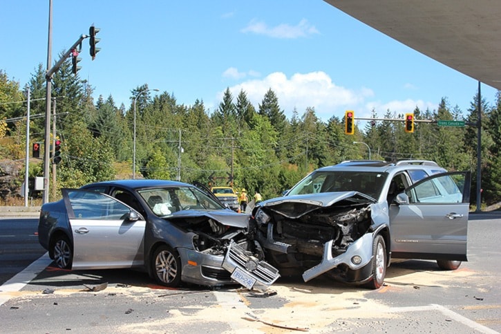 3593nanaimoCedarHighwayaccident_6942