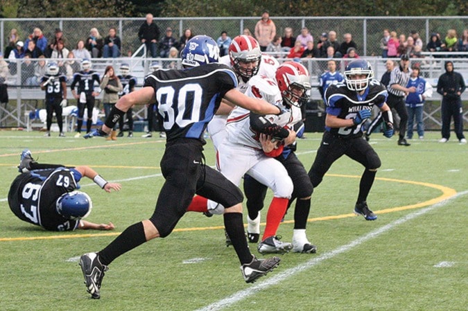 49903nanaimofootball_border_IMG_2267