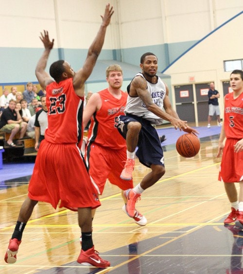 51548nanaimobasketball_IMG_8738