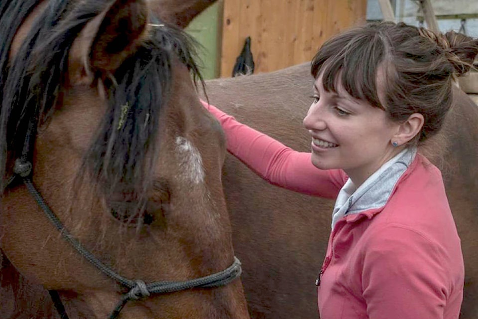 8073302_web1_EquineTherapy2
