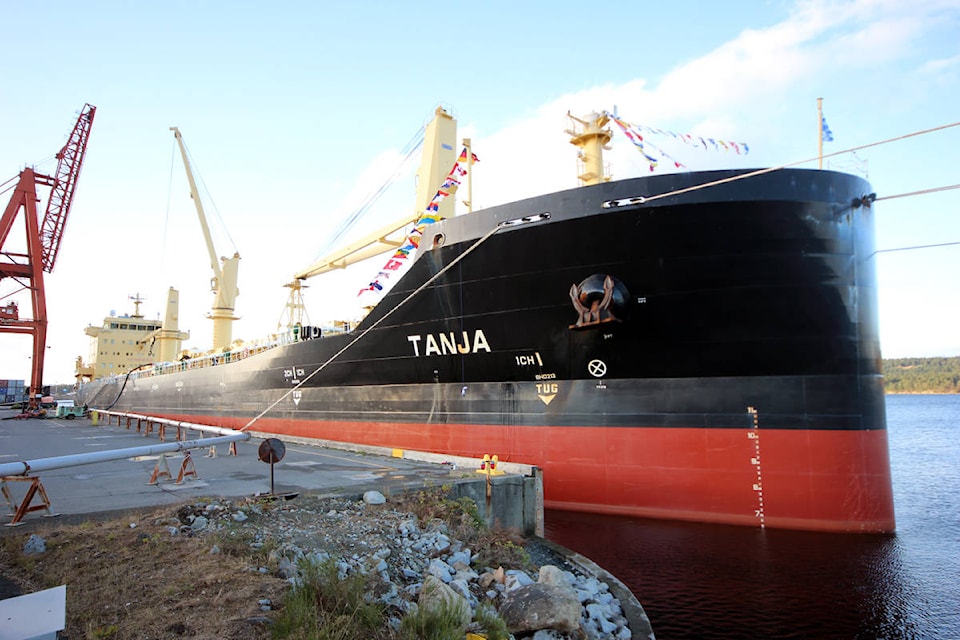 8546950_web1_170917-NBU-Tanja-Cargo-Ship-1