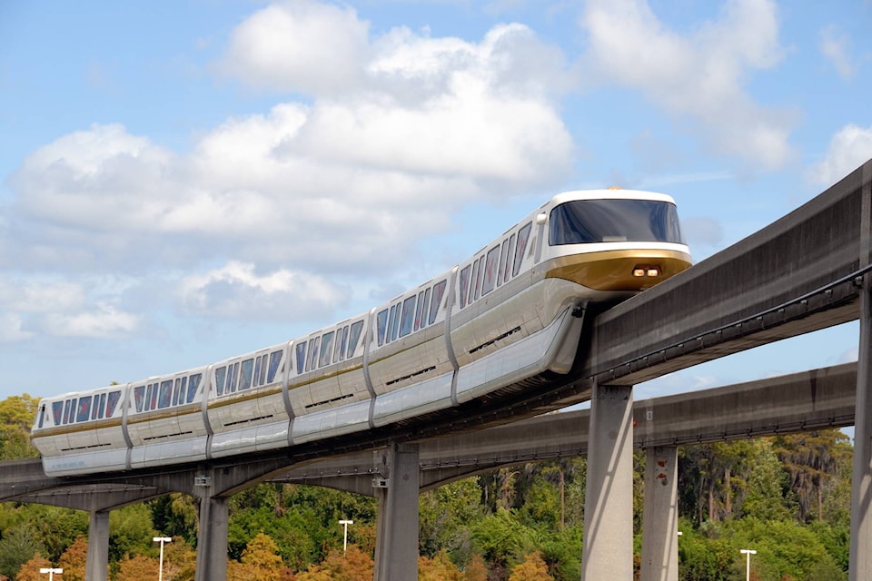 11059523_web1_monorail-1636-ver2-401_1920