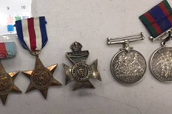 11303159_web1_180405-NBU-war-medals_1