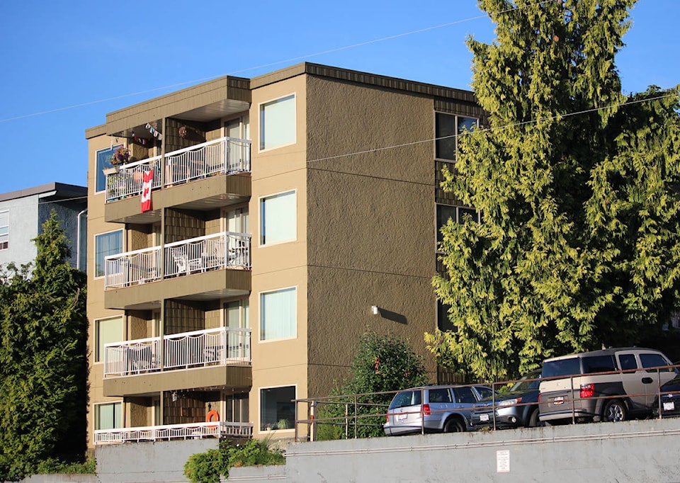15878238_web1_Apartment-Building-430-Stewart-Avenue-Nanaimo