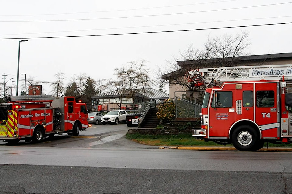 16468917_web1_190418-NBU-Brechin-School-Fire---P4030127