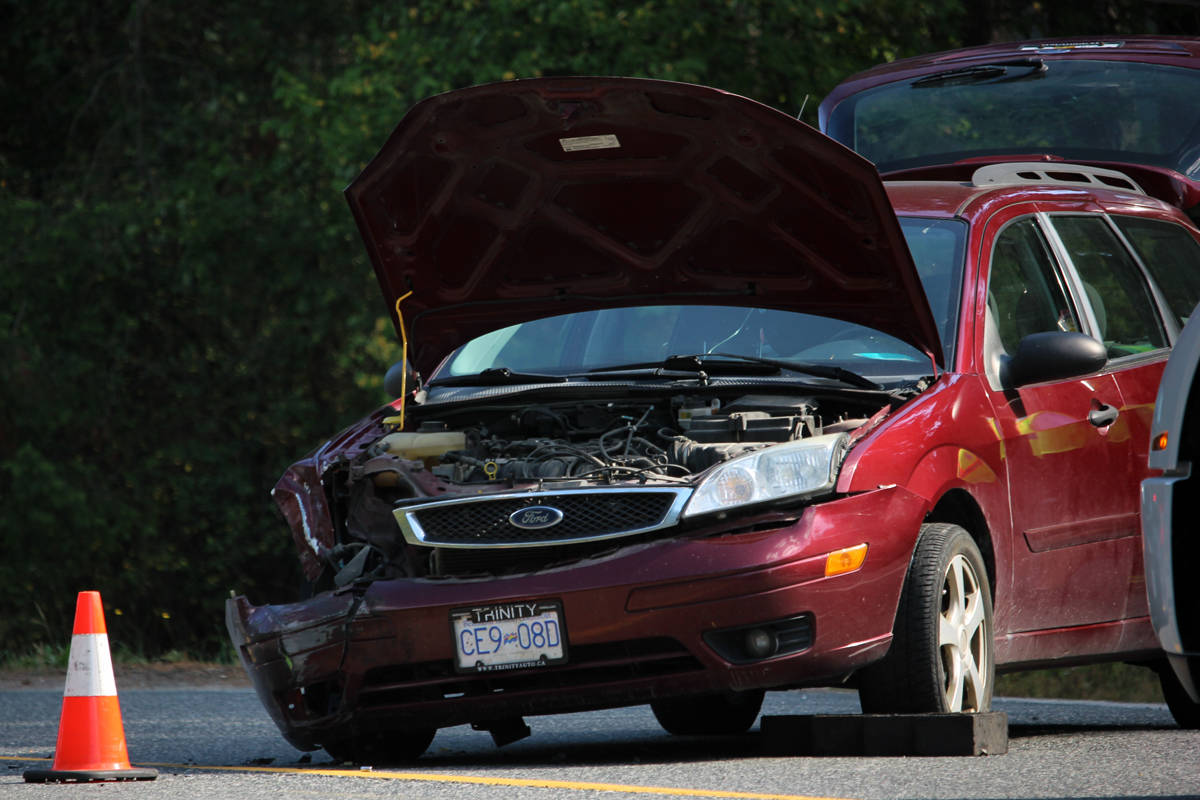 18423376_web1_190906-NBU-Cedar-Road-Two-Vehicle-MVI-Nanaimo-07