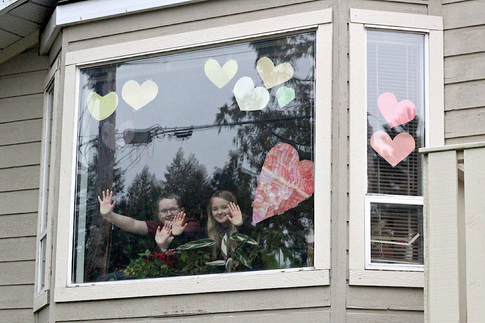 21033985_web1_200325-NBU-window-art-hearts_1