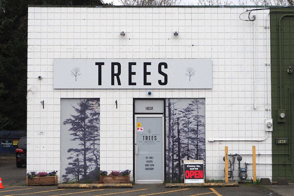 25244497_web1_210520-NBU-Trees-to-reopen-in-Nanaimo-1_1