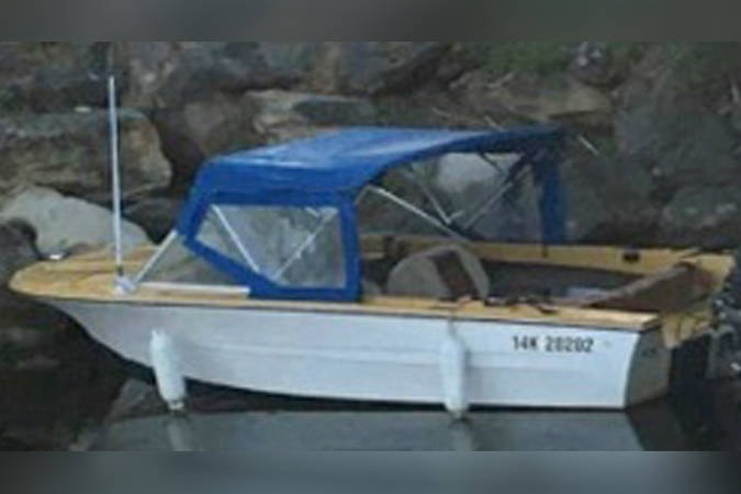25373312_web1_210609-NBU-stolen-boat-1_1
