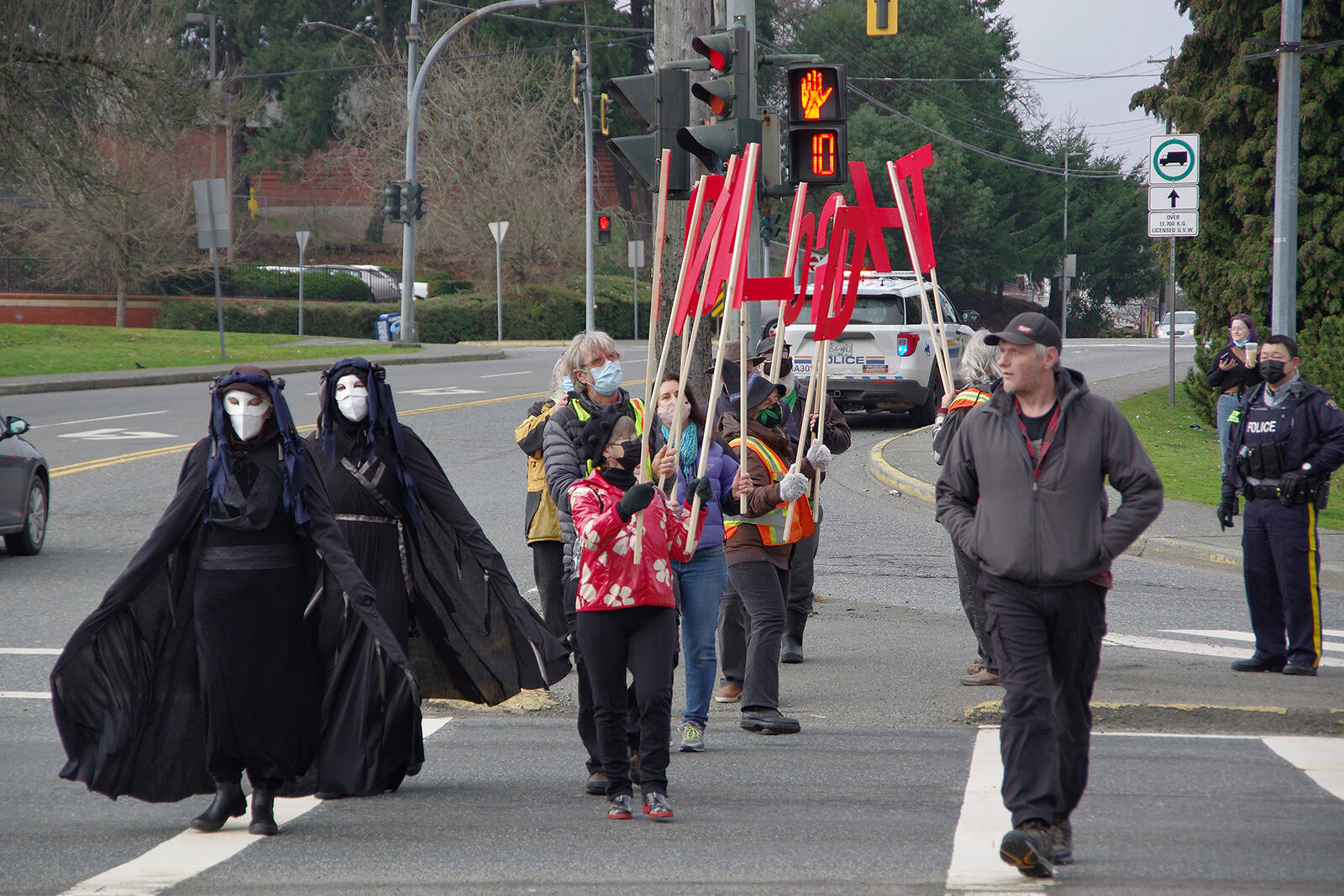 27849390_web1_220119-NBU-protest-old-growth-intersection_1