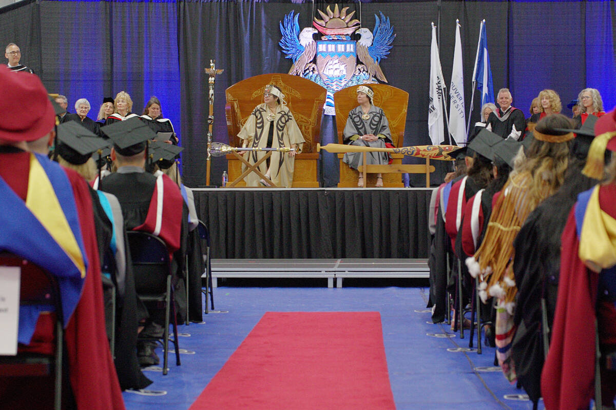 29571037_web1_220629-NBU-viu-convocation-1_1