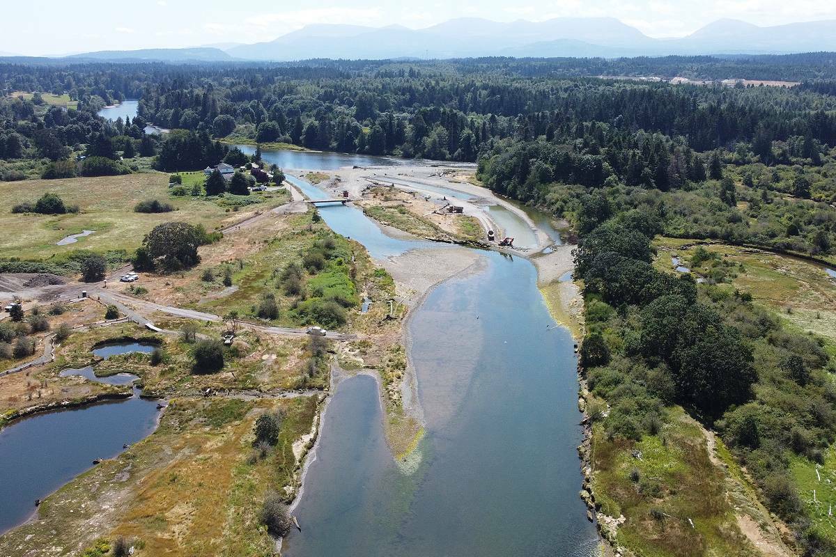 30035073_web1_110817-NBU-Nanaimo-Estuary-Restoration-OVERHEAD_1