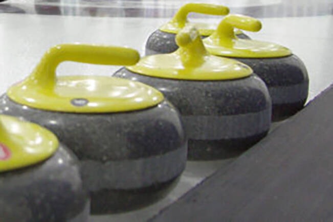 32158272_web1_230315-NBU-curling-thorpe-1_1