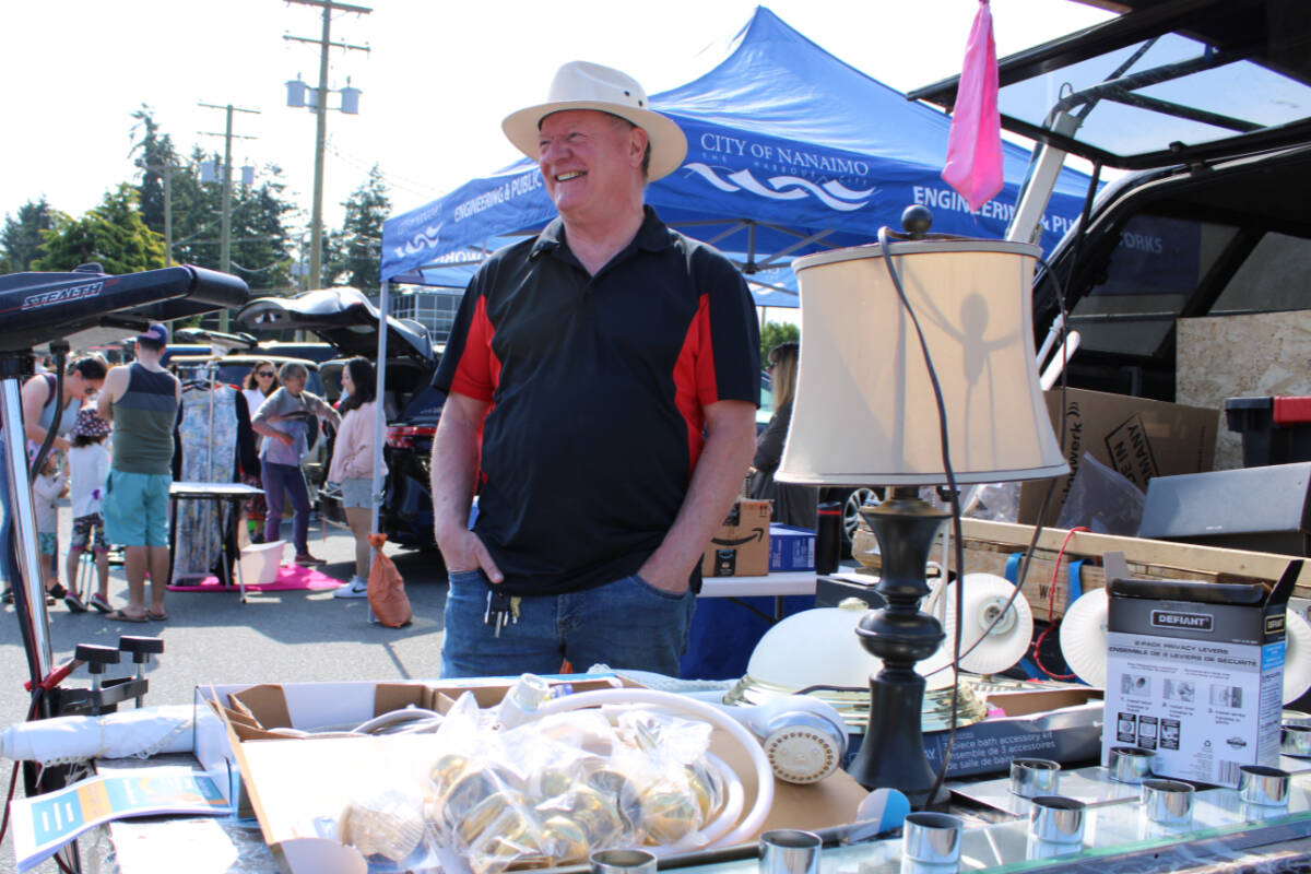 Home clutter gets the boot at City of Nanaimo’s trunk sale Nanaimo
