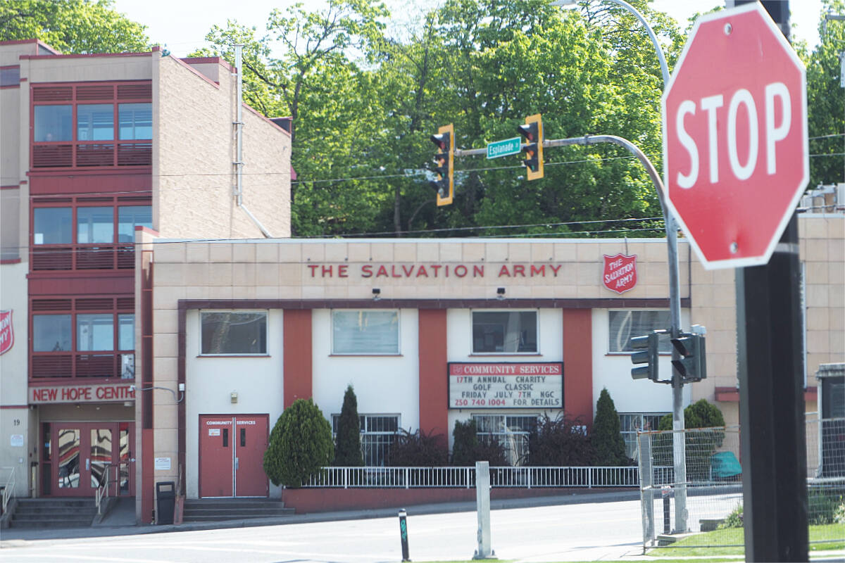 32652172_web1_copy_230508-NBU-Salvation-Army-Kitchen-_1