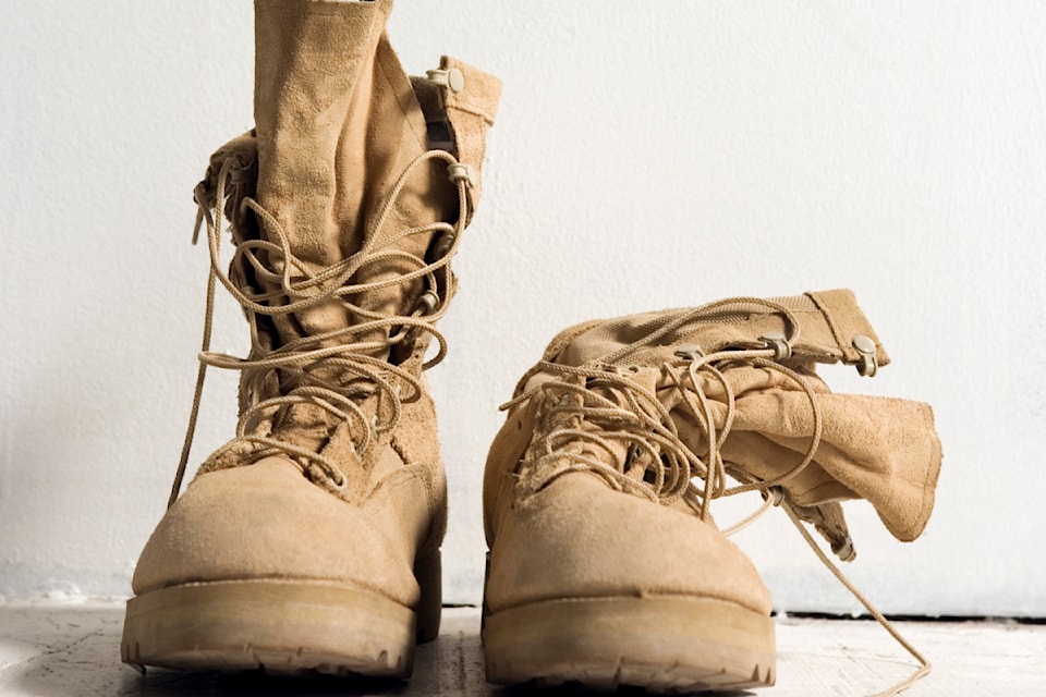 mens-centre-work-boots