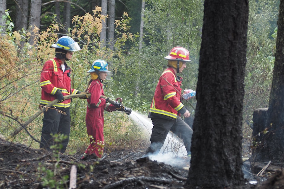 nanaimo-river-road-fire