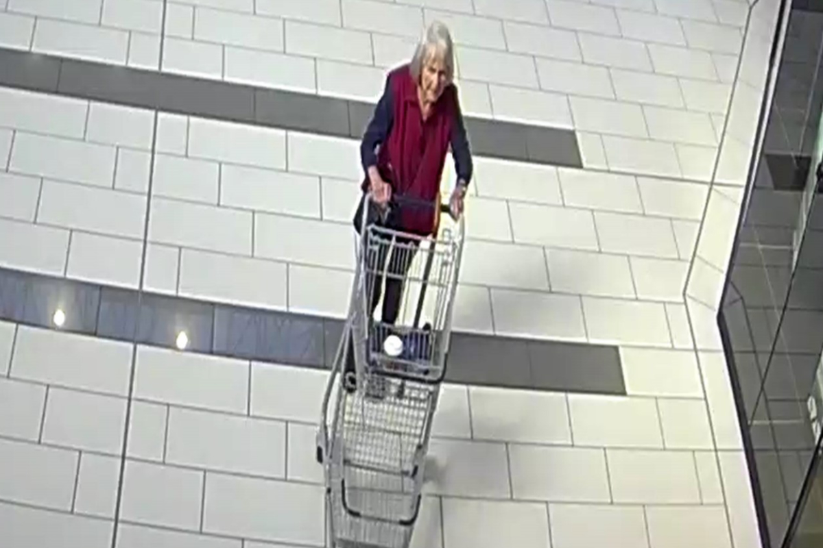 Nanaimo RCMP ask for tips in case of senior taking another senior's cane