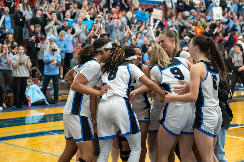 viu-champs-ebaf35_k