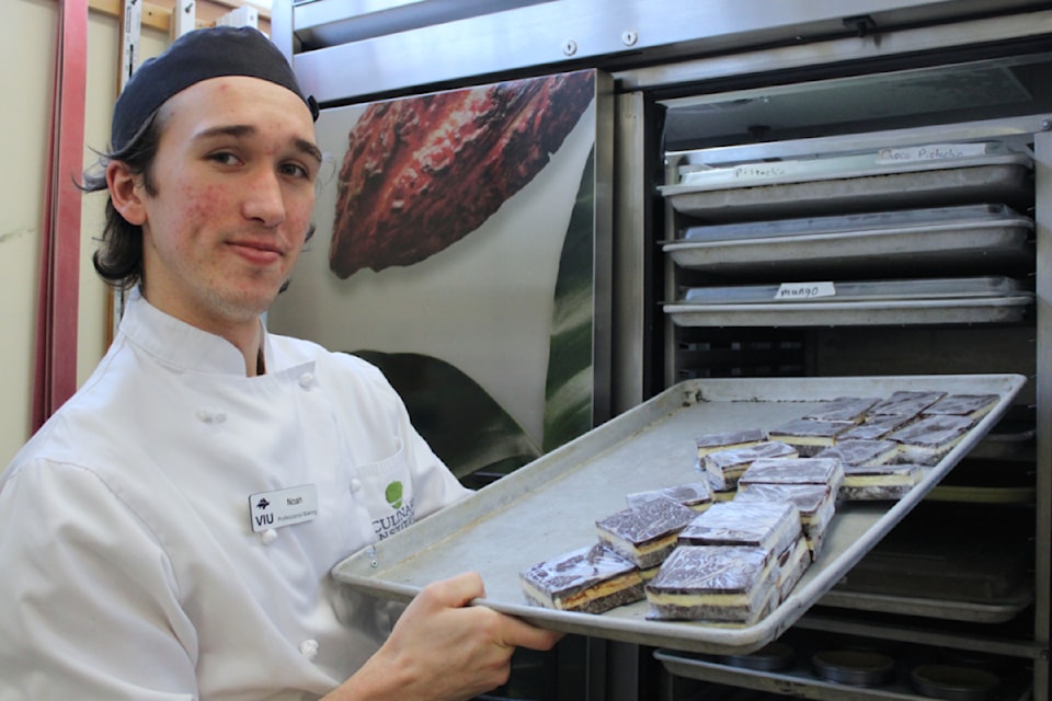 viu-nanaimo-bars_0697