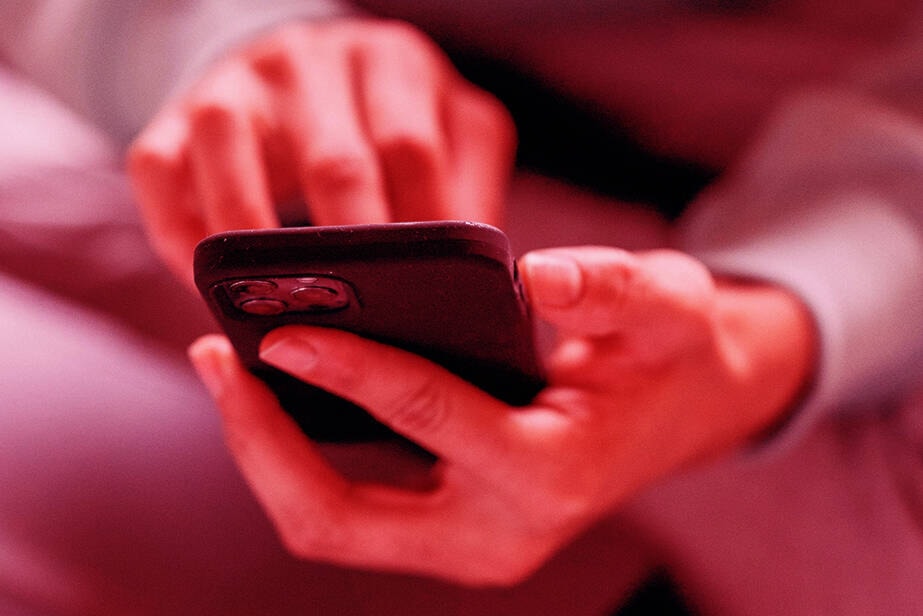 web1_240130-nbu-4000-text-scam-1_1