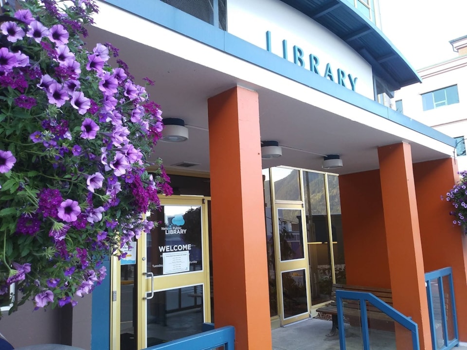 22298692_web1_200806-kws-librarycol-library_1