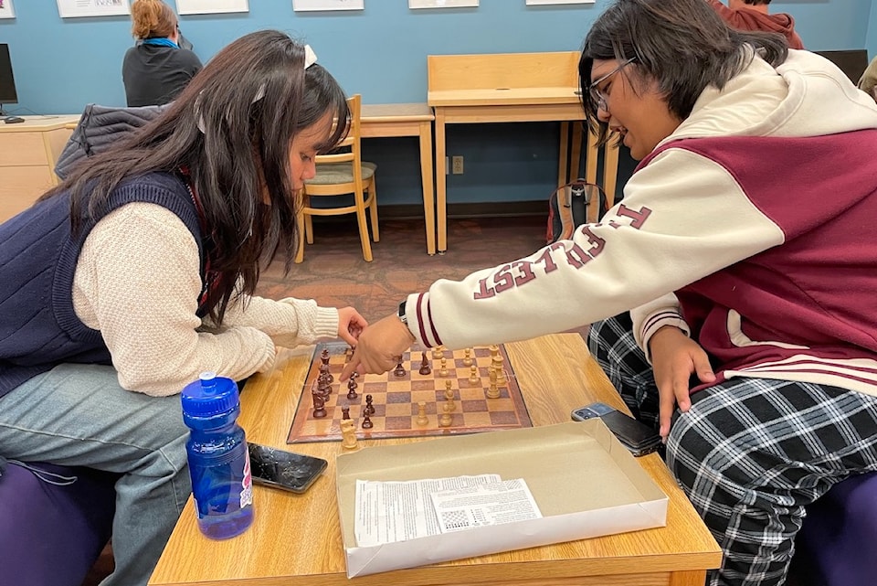 chess-players-002