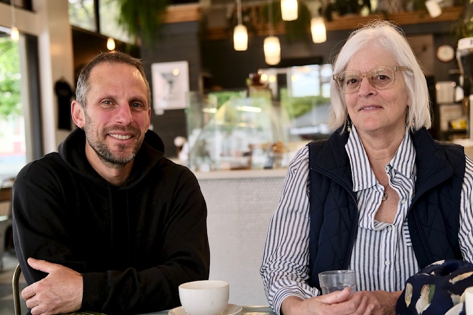 Photographer David Moskovitz and writer Eileen Delehanty Pearkes have recently published  Big River, a portrait and a biography of the Columbia River watershed. 