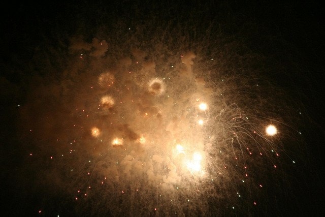 16496westernstarfireworks