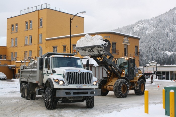37066westernstar01_23snowremoval