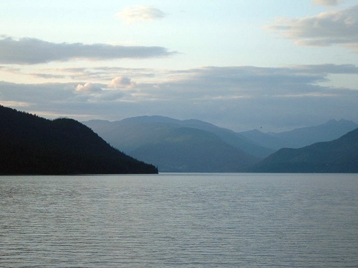 68803westernstarSlocan_lake