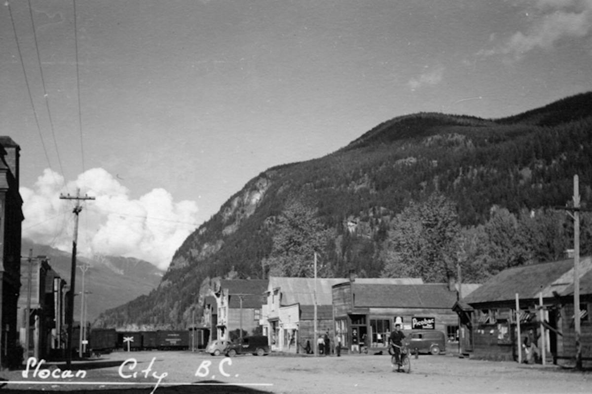 web1_Slocan-street