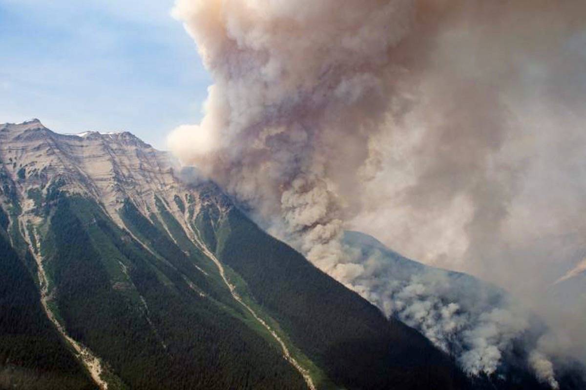 13 new fires in Kootenays