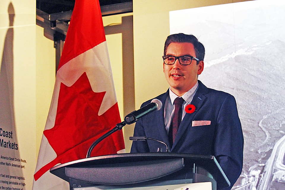 Ottawa Announces unprecedented Action To Protect Fraser River Chinook ottawa-announces-unprecedented-action-to-protect-fraser-river-chinook