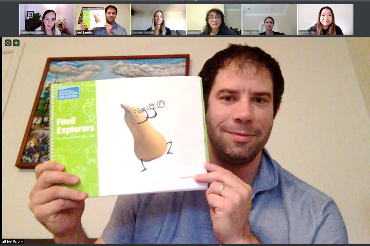 Joel Barohn, a Registered Dietitian with BC Dairy, teaching a virtual workshop to BC teachers.