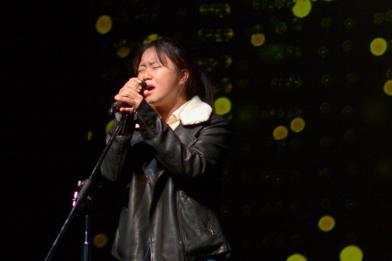 Peoples Choice Award winner MarySan Maplamchang singing Fight Song by Rachel Platten. (Photo by Kelsey Yates)
