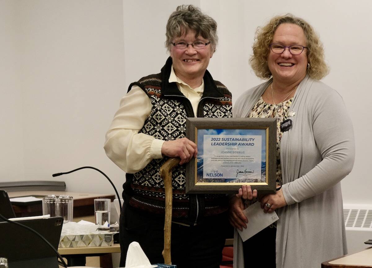 Kokanee Creek Nature Centre wildlife biologist Joanne Siderius received a Sustainability Award from Mayor Janice Morrison for her success in educating the public about wildlife and nature. Photo: Bill Metcalfe