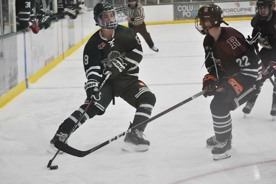 33994390_web1_copy_230928-KWS-LeafsGrizzlies_1