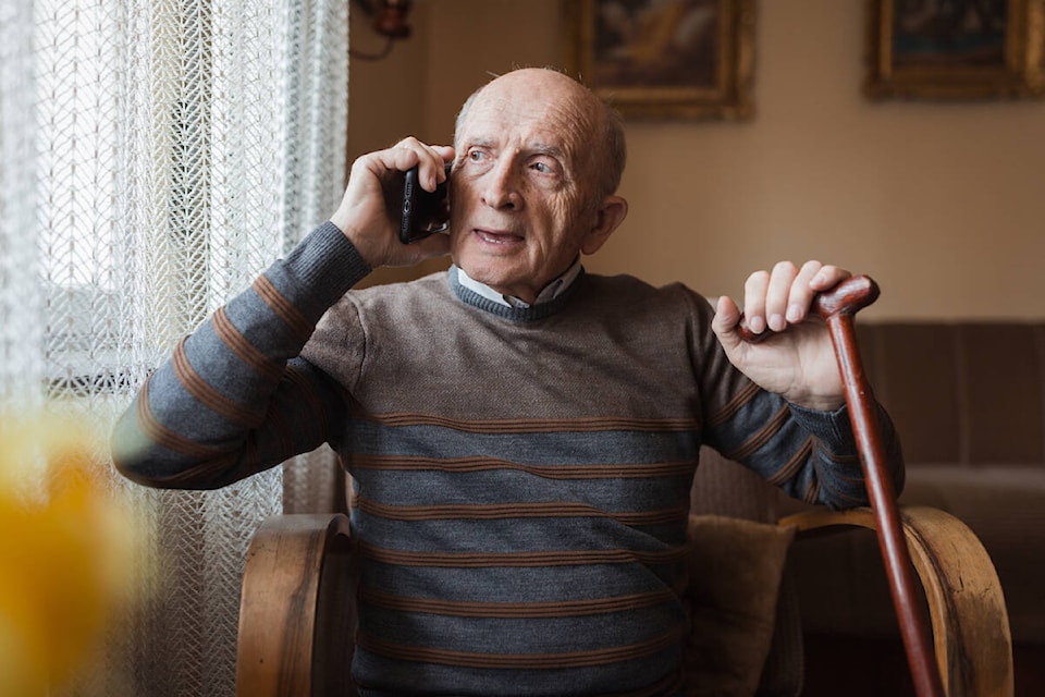 34018451_web1_230928-KWS-ScamsFrauds-seniors_1