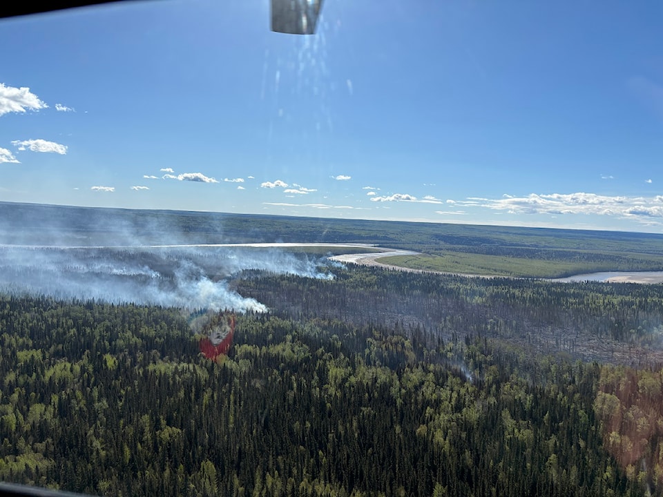 fort-liard-fire