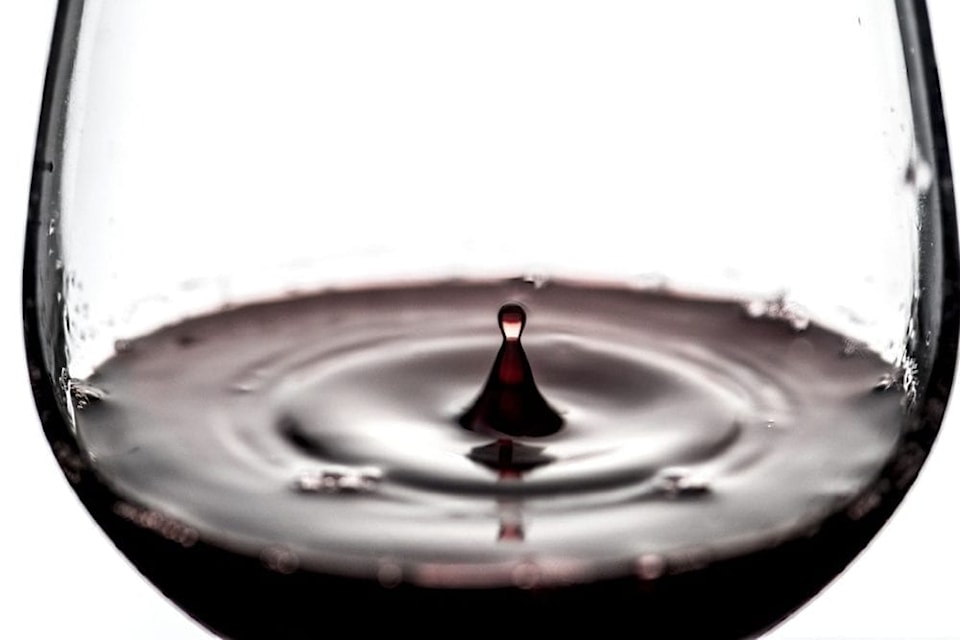 wine in a glass. Pixabay photo