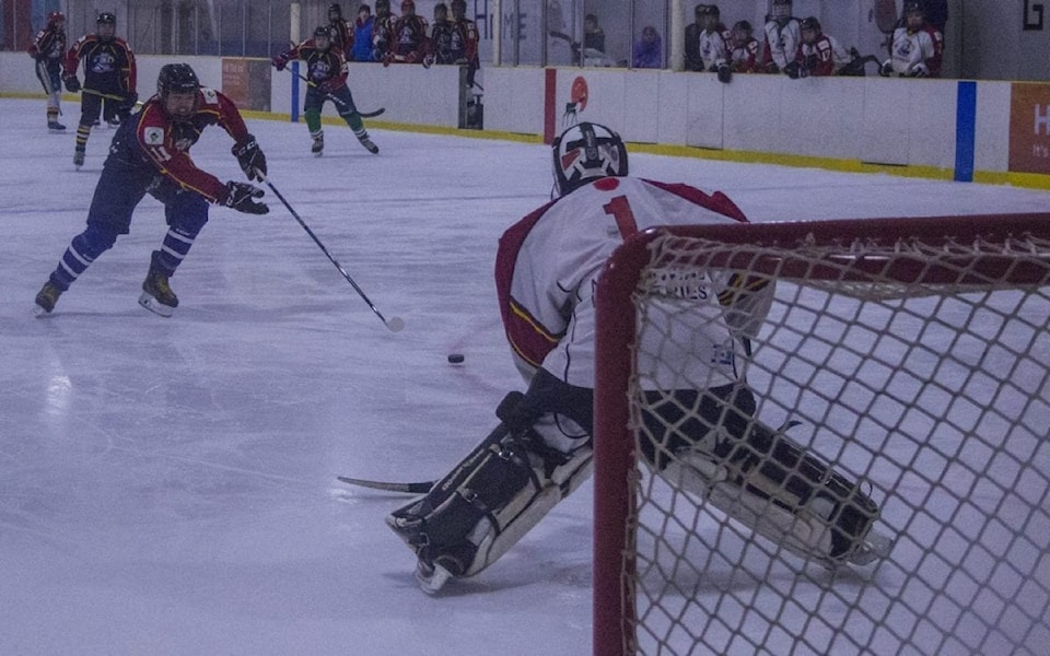 2002GwichinCup_#_spr_7