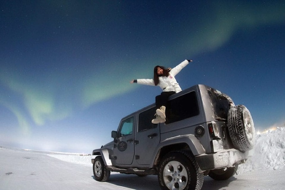 2002aurorastory41