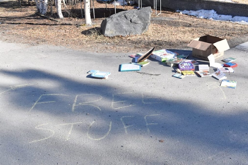 Books and board games for free on Matonabee St. Blair McBride/NNSL photo