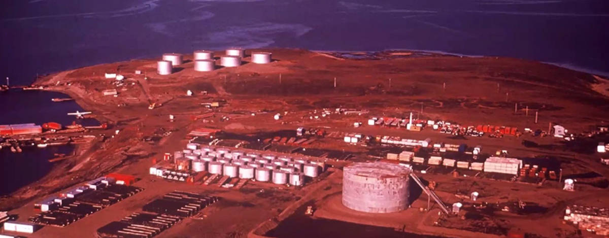 A photo of Tuktoyaktuk taken during a fly-over in the 1970s when Imperial Oil聮s activity at Tuk Base was at its peak. After the 1980s oil boom fizzled out, Imperial ceased activity at the site and in the Delta. screenshot courtesy of Imperial Oil