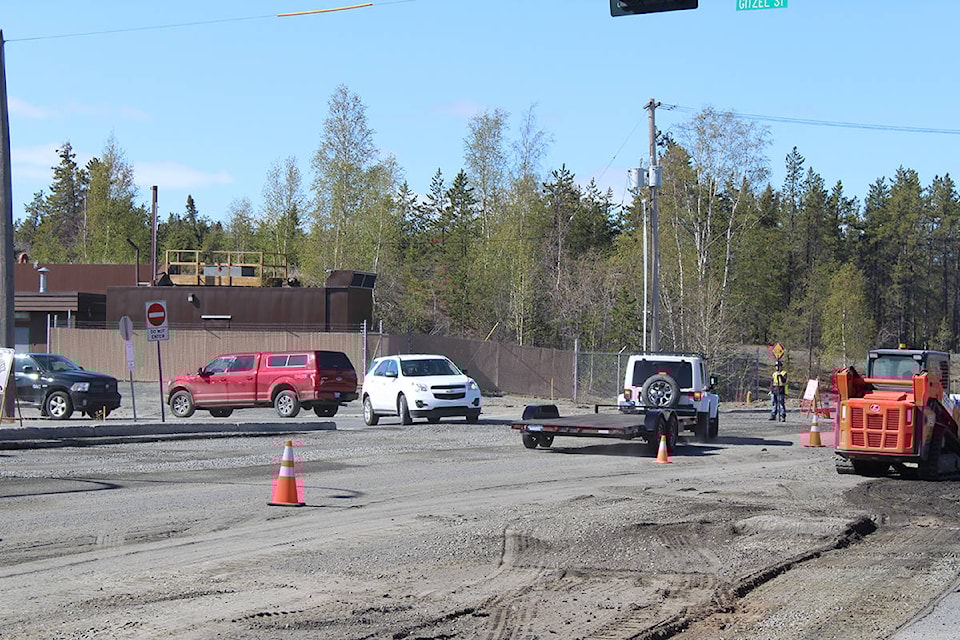 25226741_web1_210521-YEL-Construction4-roadwork_1